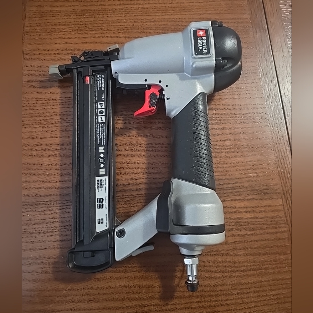 Porter Cable BN138 Brad Nailer (5/8” To 1-3/8") 18 Gauge 1/4”